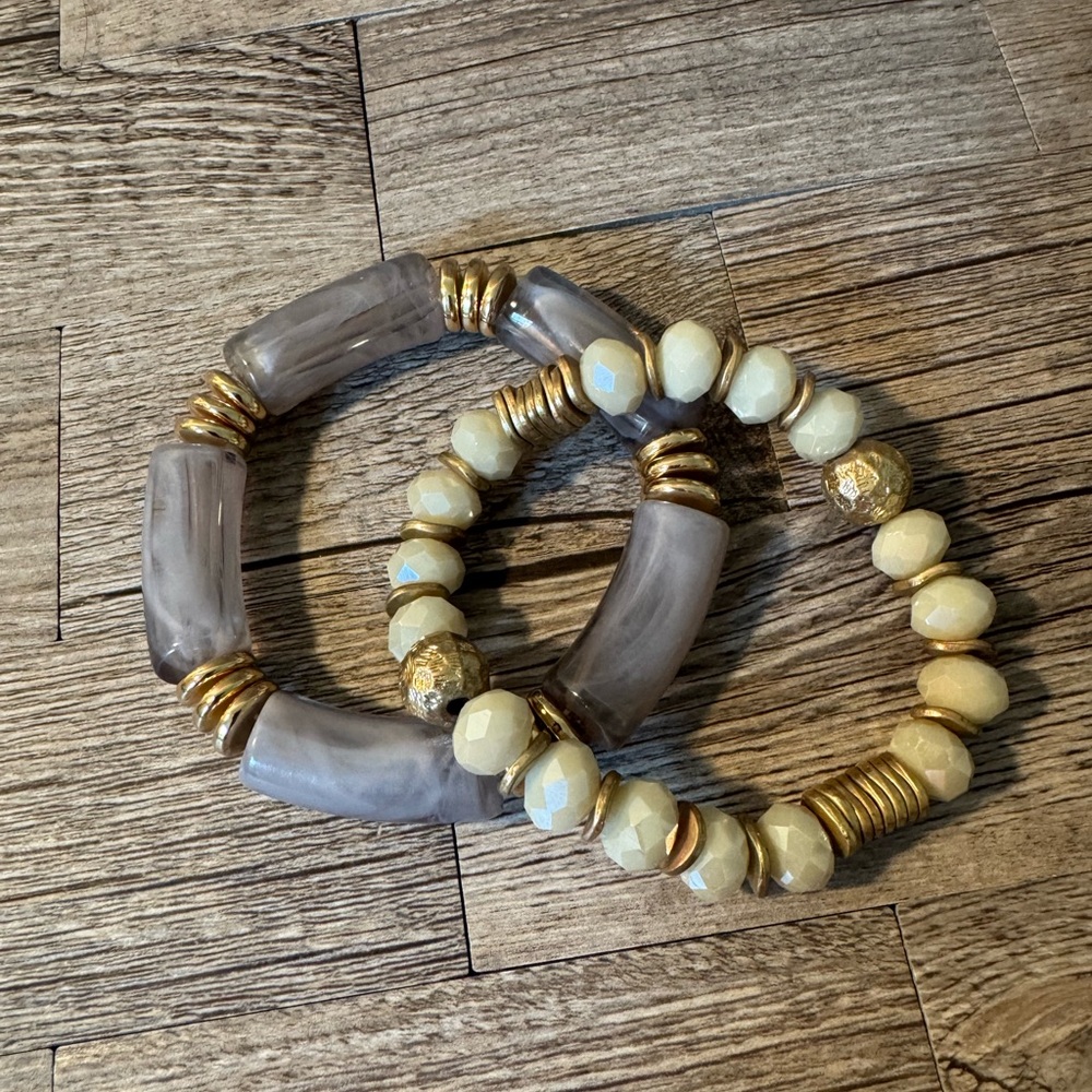 Elegant Gold and Cream Beaded Bracelet Set